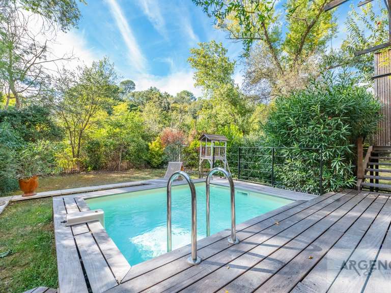 Maison Castelnau-le-Lez - 6 chambres - 255m²