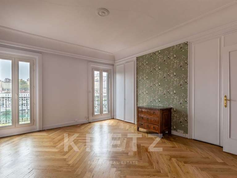 Appartement Lyon 6e - 4 chambres - 185m²