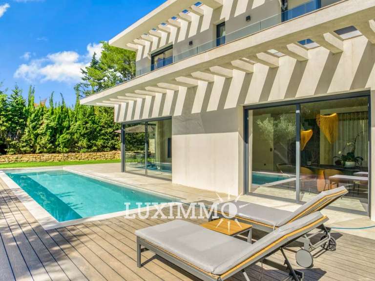 Villa Mougins - 4 bedrooms - 390m²