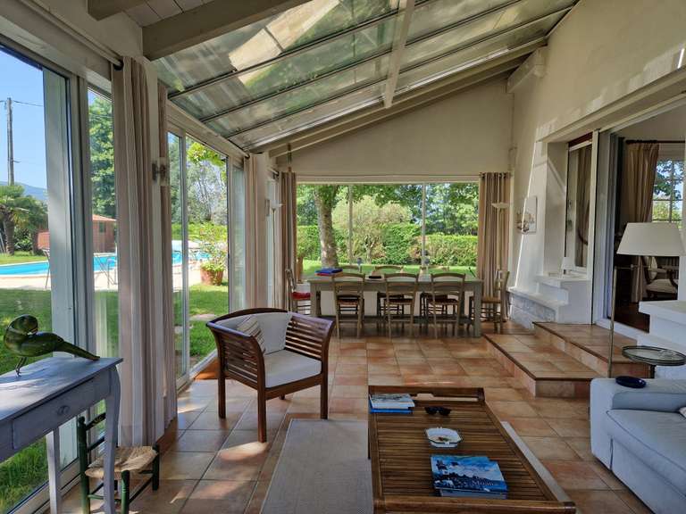 Maison Urrugne - 6 chambres - 213m²