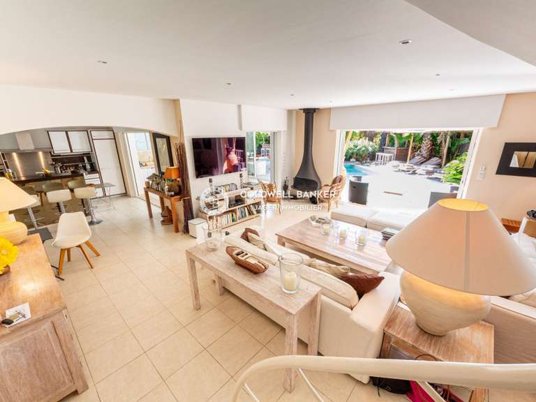 Villa Sainte-Maxime - 4 bedrooms - 180m²