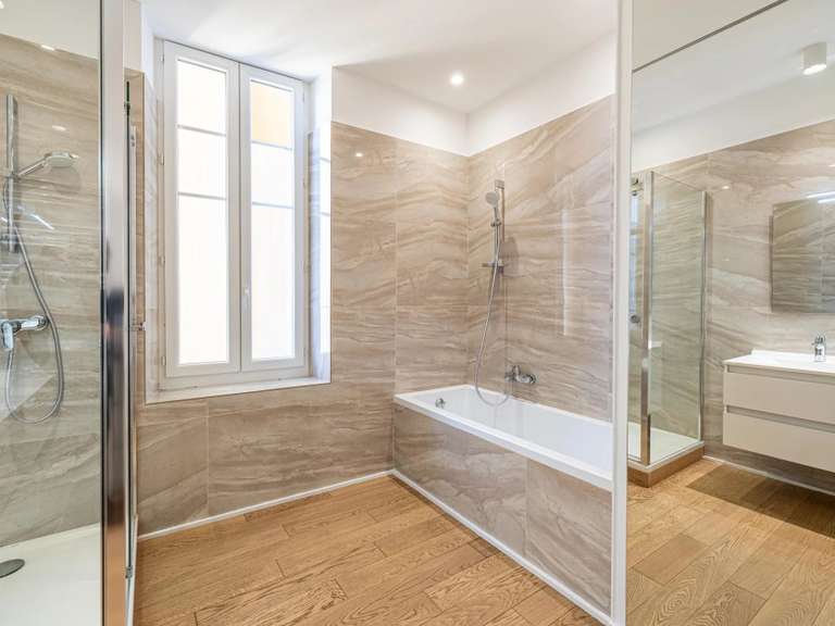 Appartement avec Vue sur mer Nice - 3 chambres - 134m²