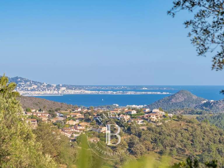 Villa Fréjus - 4 chambres - 175m²