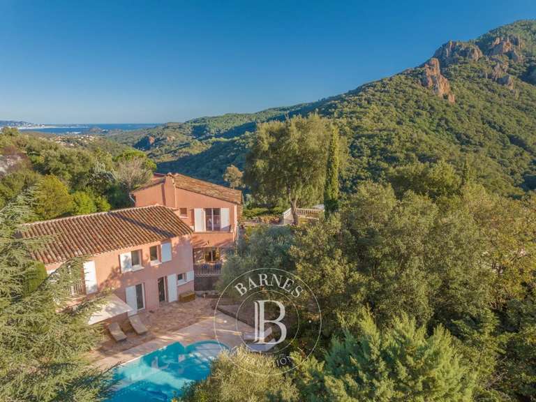 Villa Fréjus - 4 chambres - 175m²