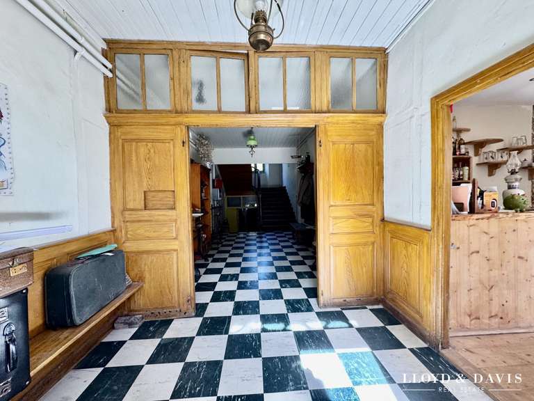 Maison Lamastre - 30 chambres - 1490m²