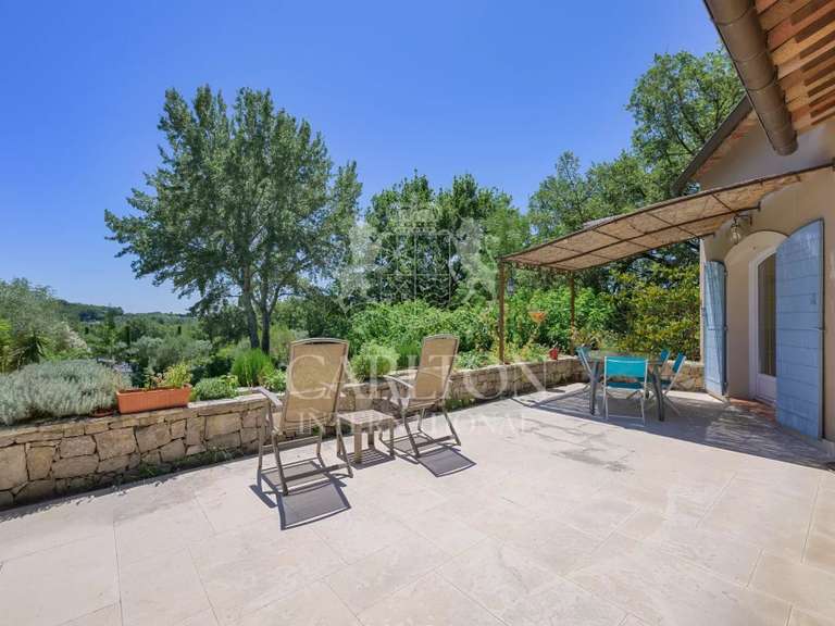 Villa Châteauneuf-Grasse - 4 bedrooms - 240m²