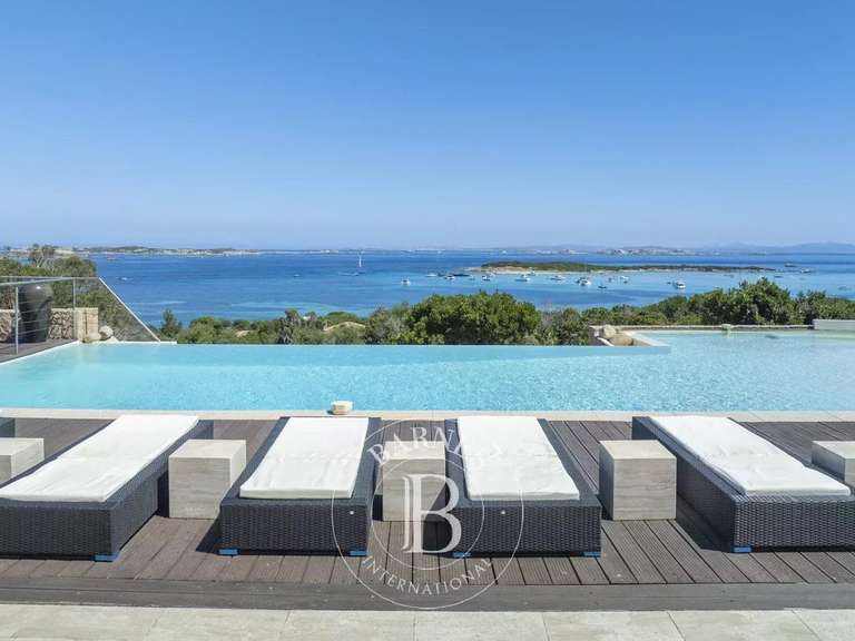 Villa Bonifacio - 6 bedrooms - 500m²