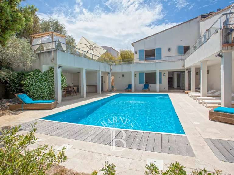 Villa with Sea view Calvi - 4 bedrooms - 225m²