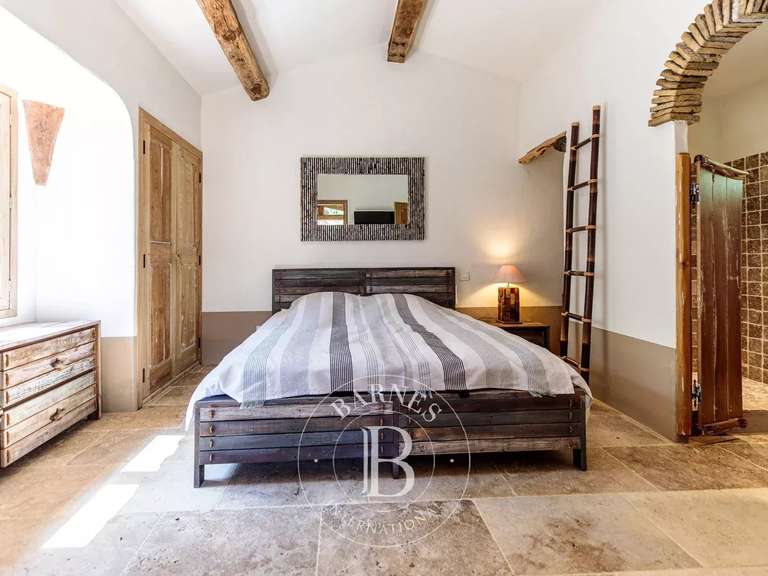 Villa Porto-Vecchio - 3 bedrooms - 100m²