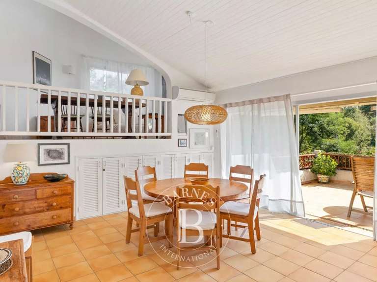 Villa Lecci - 5 bedrooms - 250m²