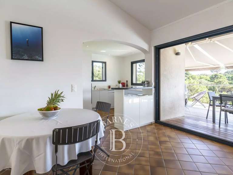 Villa with Sea view Lecci - 4 bedrooms - 160m²