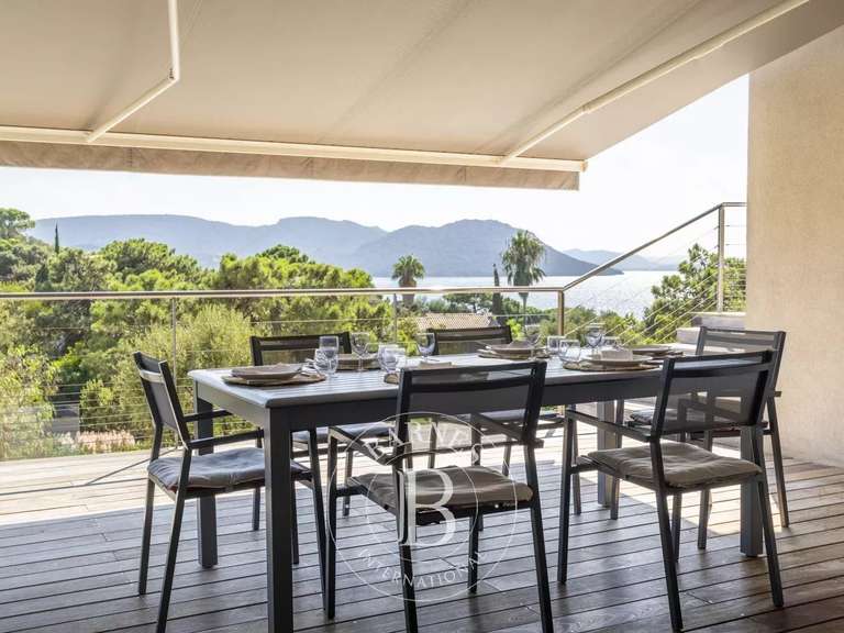 Villa with Sea view Lecci - 4 bedrooms - 160m²