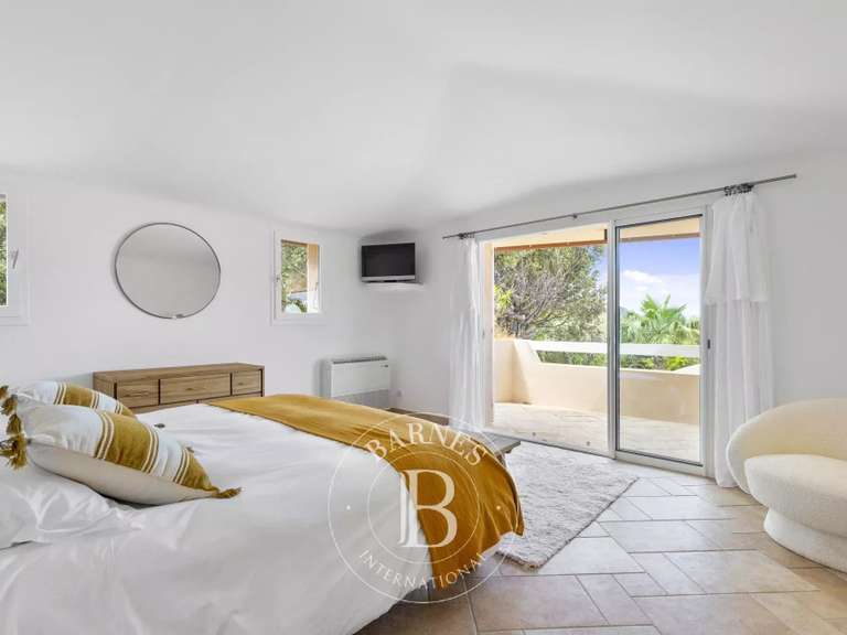 Villa with Sea view Lecci - 5 bedrooms - 270m²