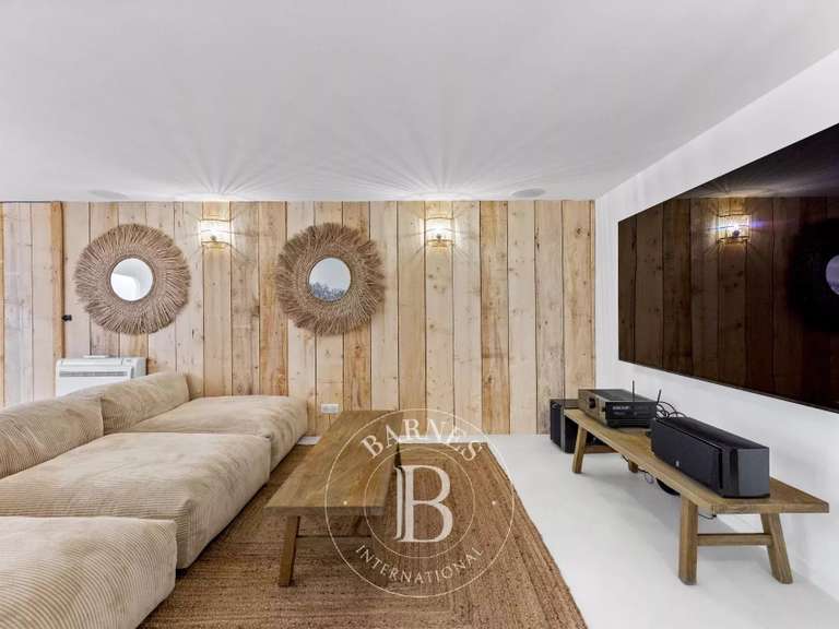 Villa with Sea view Lecci - 5 bedrooms - 270m²