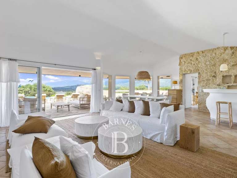 Villa with Sea view Lecci - 5 bedrooms - 270m²