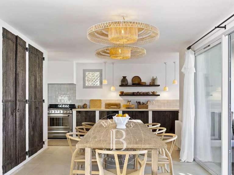 Villa with Sea view Lecci - 5 bedrooms - 150m²