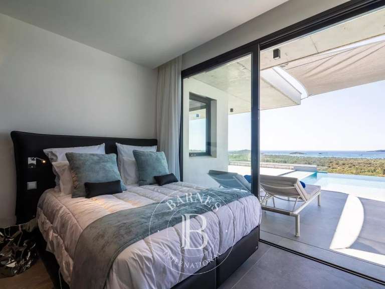 Villa with Sea view Lecci - 7 bedrooms - 400m²