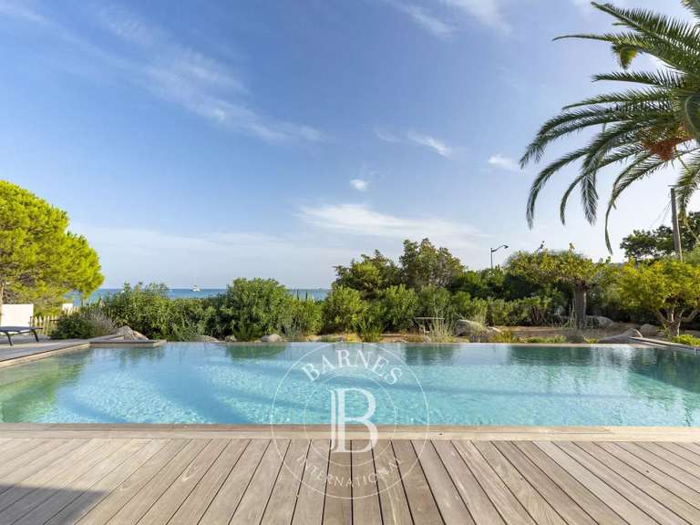 Villa Porto-Vecchio - 5 bedrooms - 1373m²