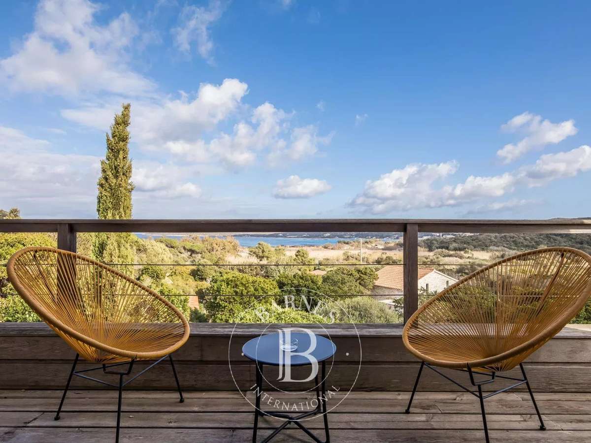 Villa Bonifacio