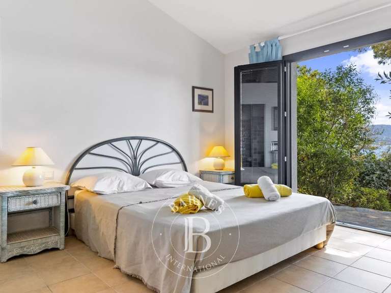 Villa with Sea view Lecci - 5 bedrooms - 200m²