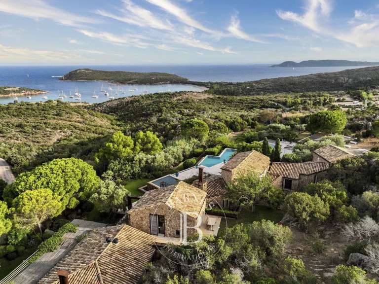 Villa with Sea view Bonifacio - 3 bedrooms - 420m²