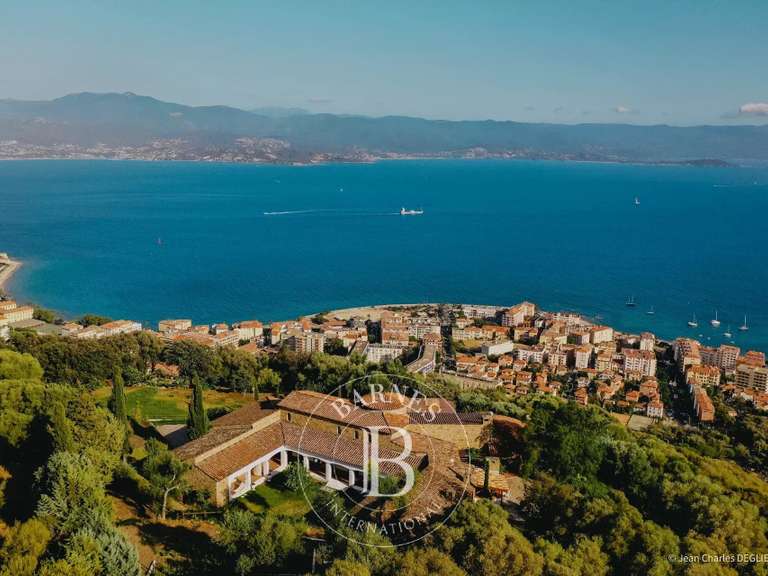 Villa with Sea view Ajaccio - 7 bedrooms - 550m²
