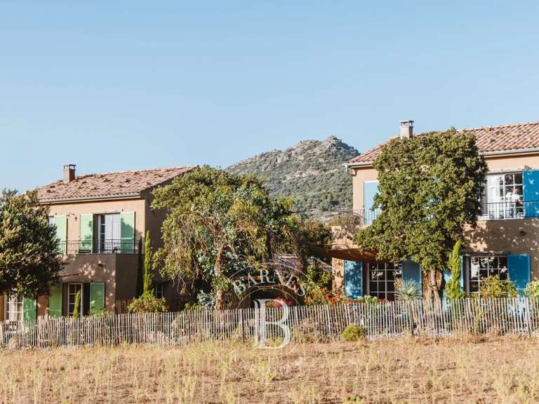 Villa L'Île-Rousse - 3 bedrooms - 120m²