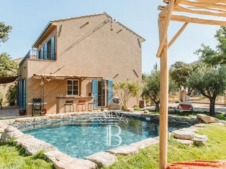 Villa L'Île-Rousse - 3 bedrooms - 120m²