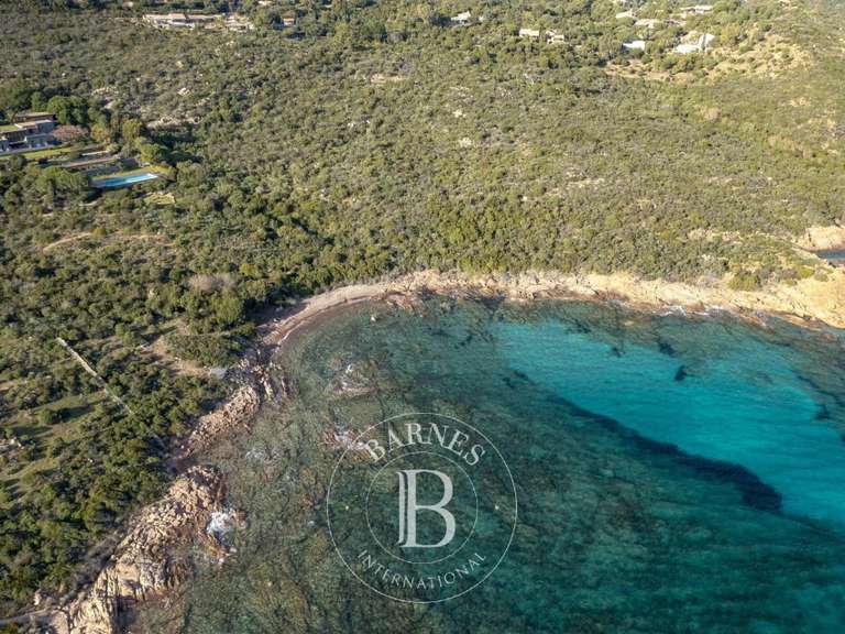 Villa with Sea view Porto-Vecchio - 7 bedrooms - 27431m²