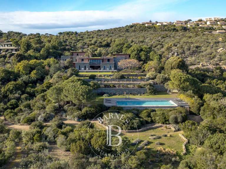 Villa with Sea view Porto-Vecchio - 7 bedrooms - 27431m²