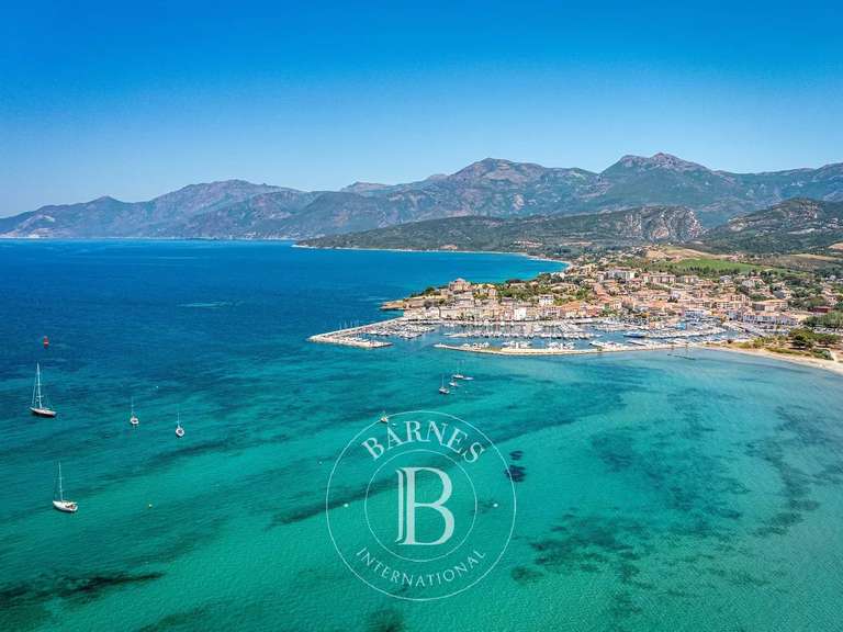Villa avec Vue sur mer Saint-Florent - 8 chambres - 600m²