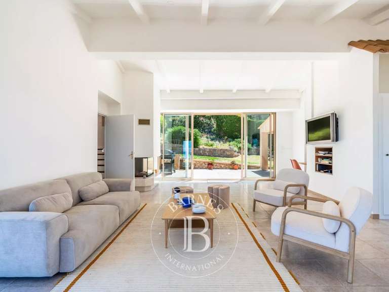 Villa L'Île-Rousse - 6 bedrooms - 247m²