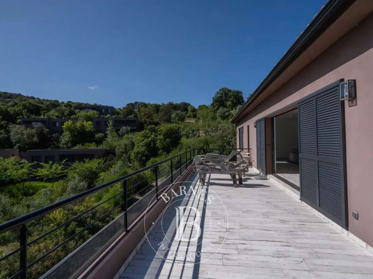 House porticcio