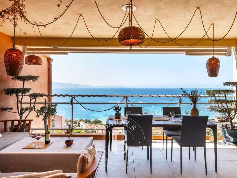 Appartement avec Vue sur mer Ajaccio - 5 chambres - 144m²
