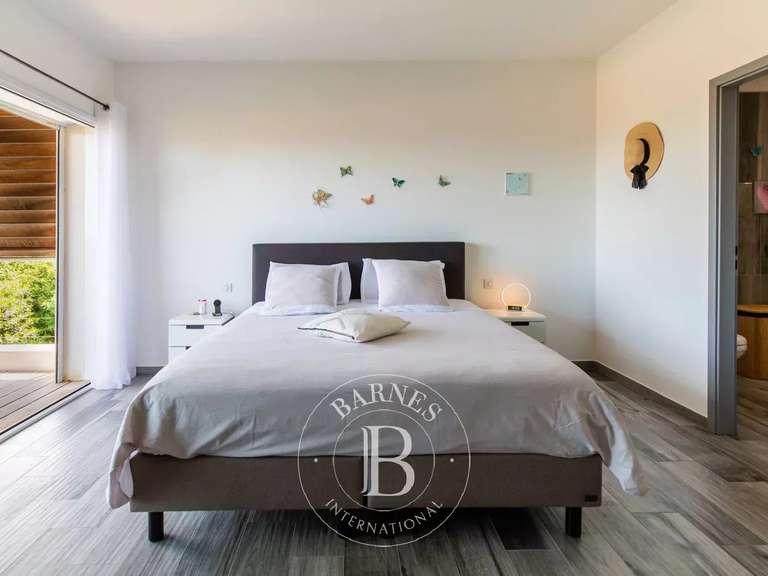 Villa Porto-Vecchio - 5 chambres - 350m²