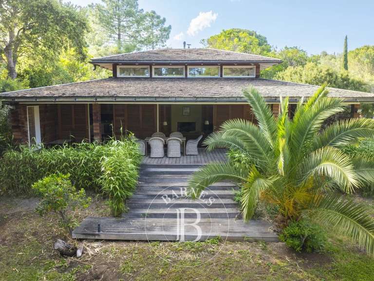 Villa avec Vue sur mer Sari-Solenzara - 1100m²