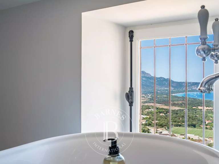 Mansion Lumio - 9 bedrooms - 500m²