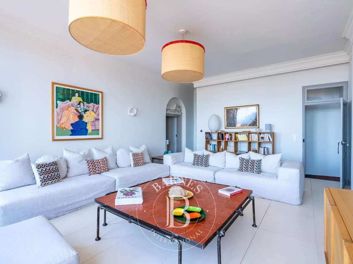 Mansion Lumio
