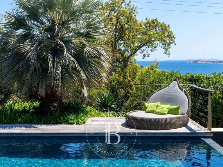 Villa with Sea view Bonifacio - 6 bedrooms - 322m²