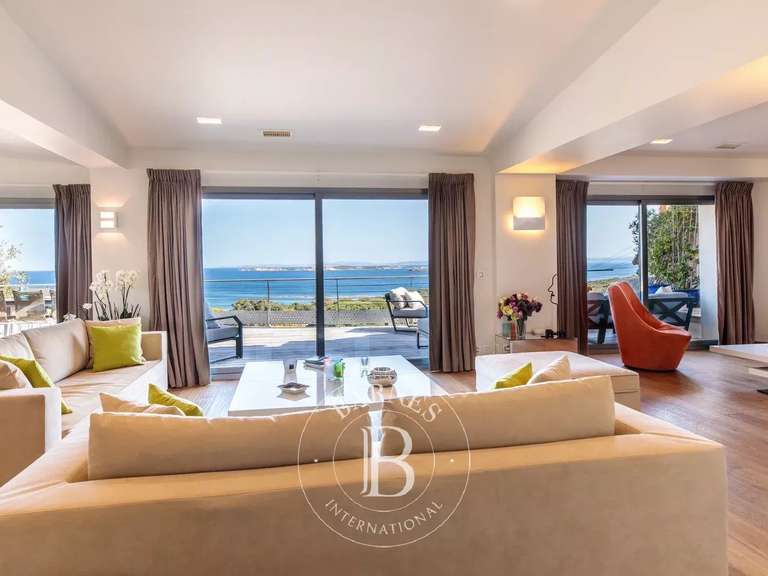Villa with Sea view Bonifacio - 6 bedrooms - 322m²