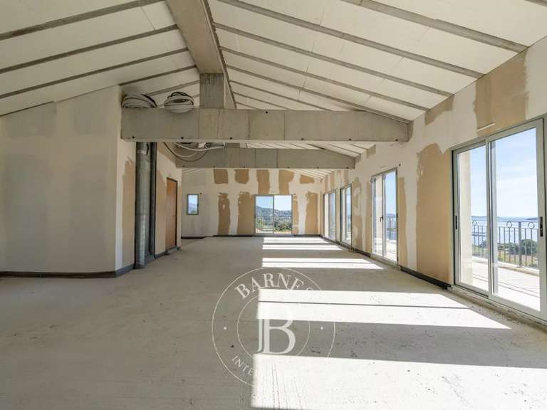 Apartment Porto-Vecchio - 3 bedrooms - 117m²