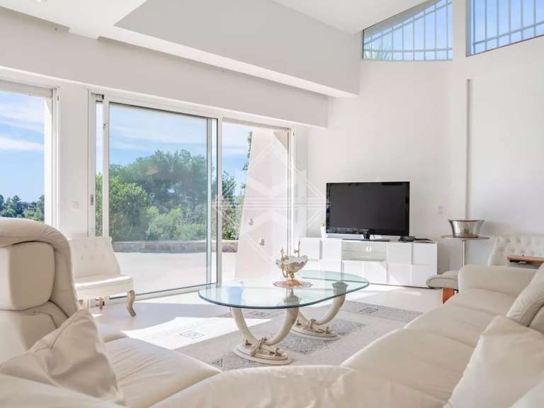 Villa Cagnes-sur-Mer - 8 chambres - 6933m²