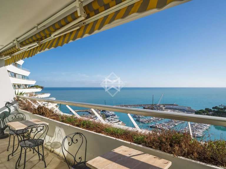 Apartment Villeneuve-Loubet - 2 bedrooms - 204m²