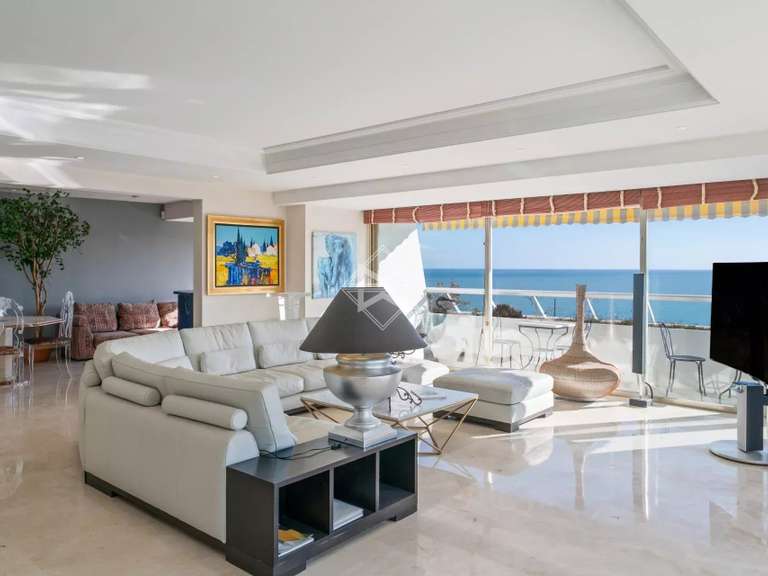 Apartment Villeneuve-Loubet - 2 bedrooms - 204m²