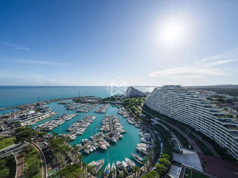 Apartment Villeneuve-Loubet - 2 bedrooms - 204m²
