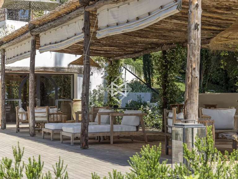 Villa Mougins - 6 bedrooms - 350m²