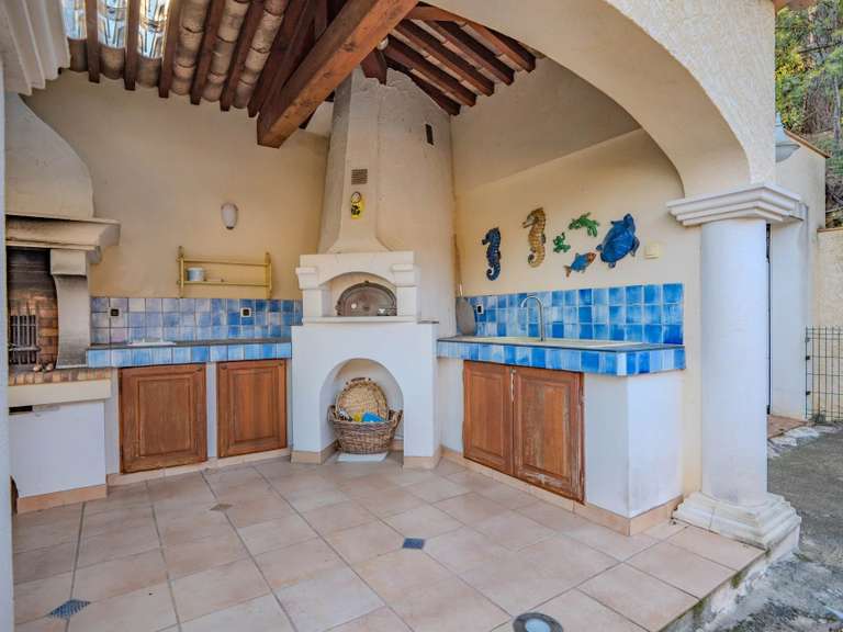 Villa Sainte-Maxime - 5 chambres - 225m²