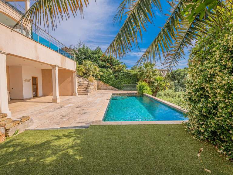 Villa avec Vue sur mer Sainte-Maxime - 5 chambres - 250m²