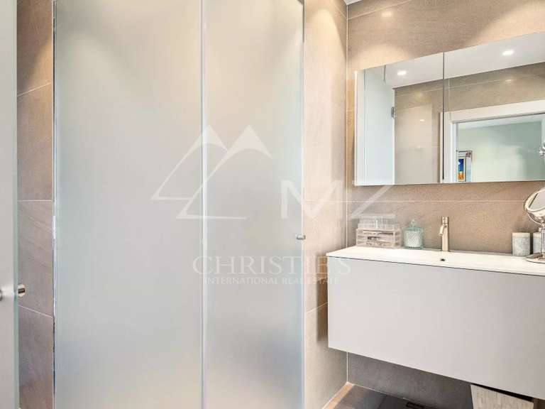Apartment with Sea view Cap-d-antibes - 3 bedrooms - 103m²