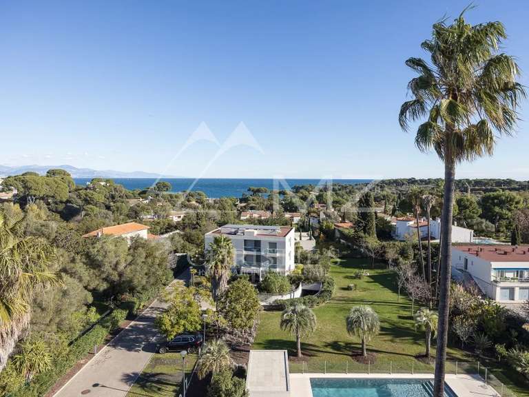 Apartment with Sea view Cap-d-antibes - 3 bedrooms - 103m²